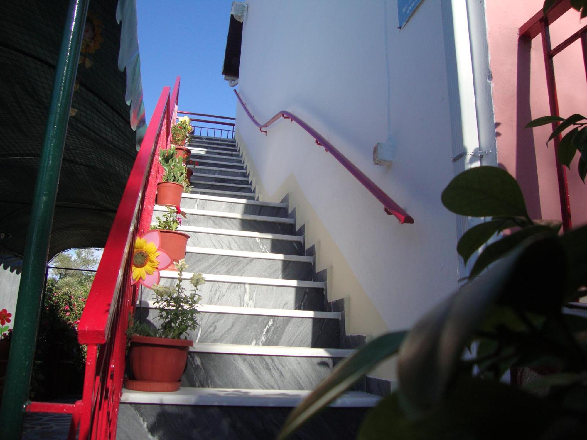 Tasia Studios Perivolion Bagian luar foto